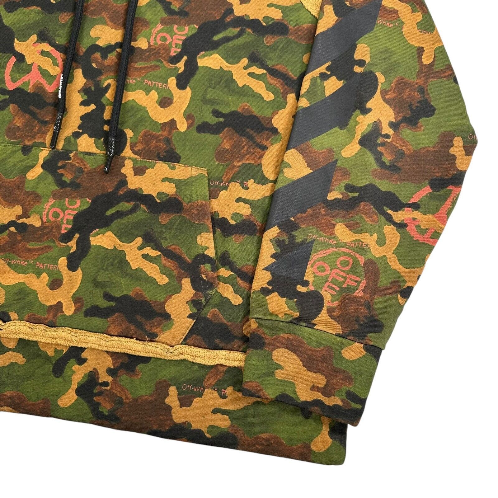 Off-White Off-White Size S Giant Oversized Woodland Camo Hoodie Peace Size US S / EU 44-46 / 1 - 8 Thumbnail