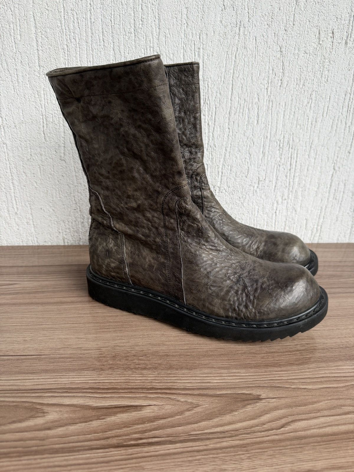 Rick Owens Dust AW12 crinkled leather creeper boot Size US 8.5 / EU 41-42 - 2 Thumbnail