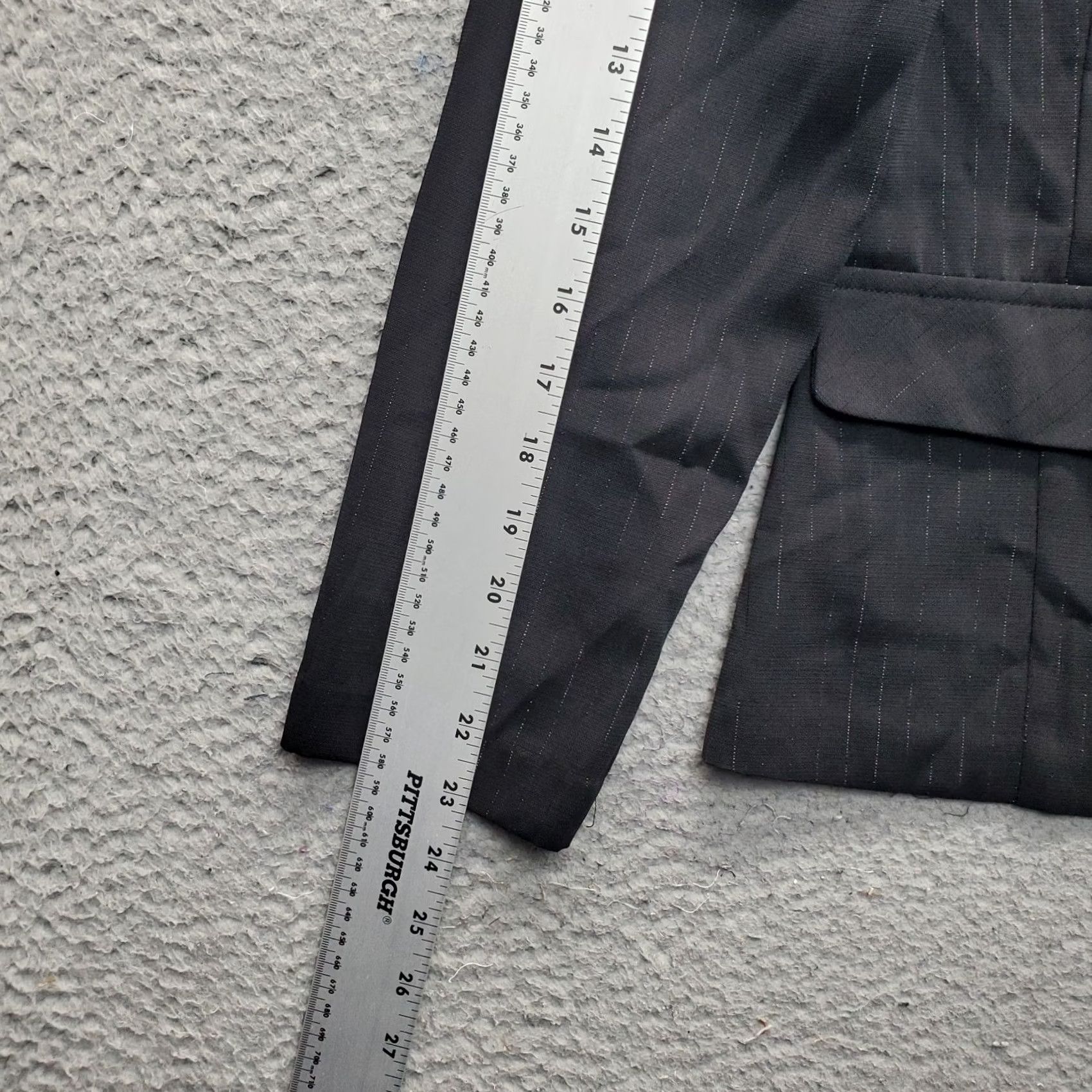 Vintage My Michelle Blazer Womens Size 5 Black Metallic Pinstripe Slimming Single-Breasted Blazer Size S / US 4 / IT 40 - 4 Thumbnail