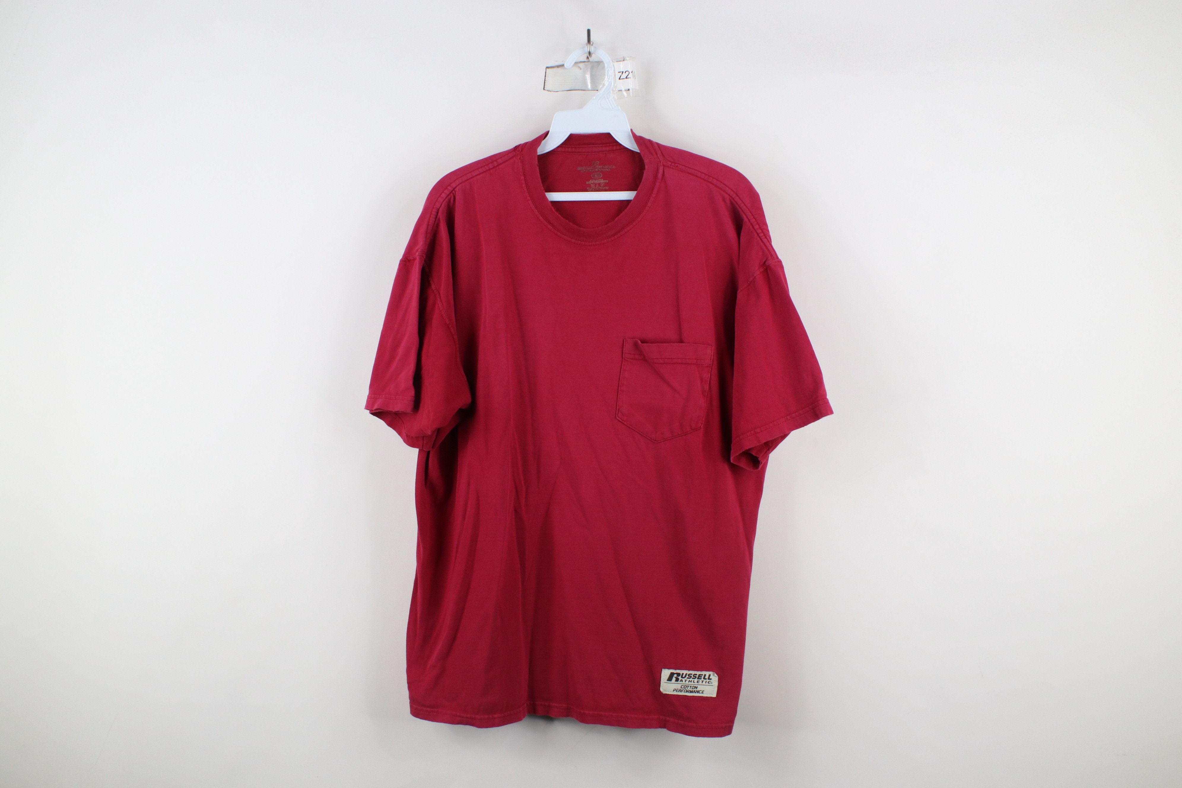 Russell Athletic × Vintage Vintage Russell Athletic Blank Pocket T-Shirt Red Cotton Size US L / EU 52-54 / 3 - 1 Thumbnail