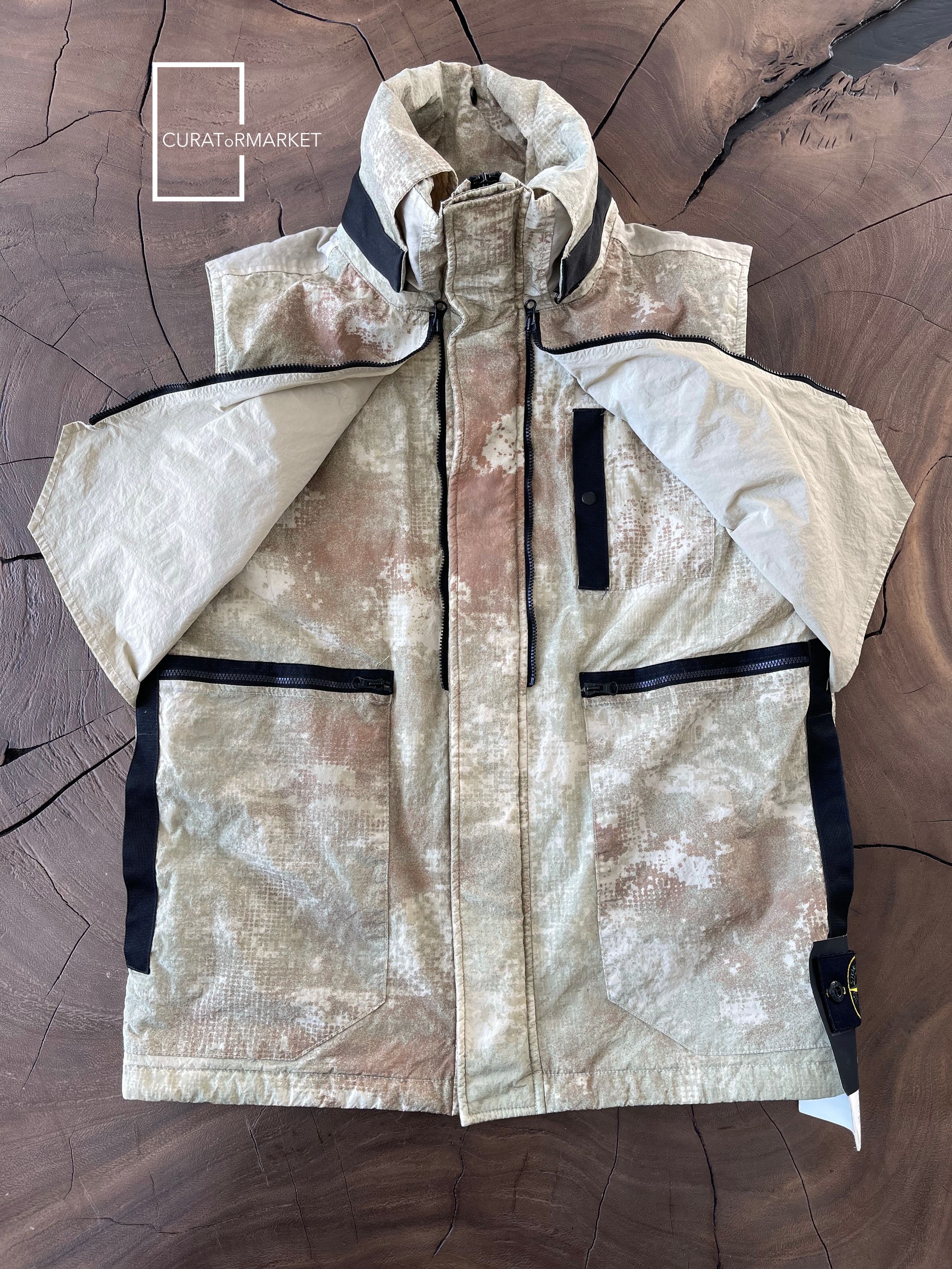 Stone Island M Dissolving Grid Camo Cargo Puff Vest Econyl Primaloft SS24 Size US M / EU 48-50 / 2 - 4 Thumbnail