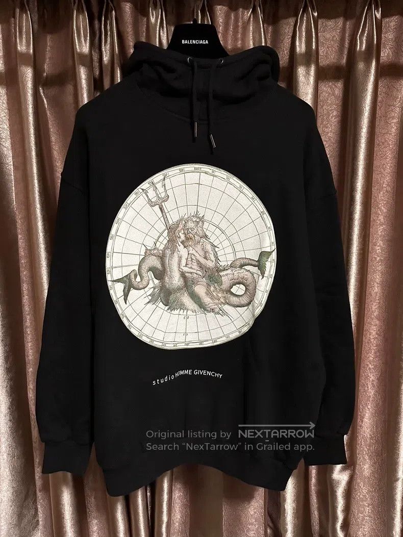 Givenchy Givenchy Neptune Cape Hooded Sweatshirt Size US S / EU 44-46 / 1 - 1 Thumbnail