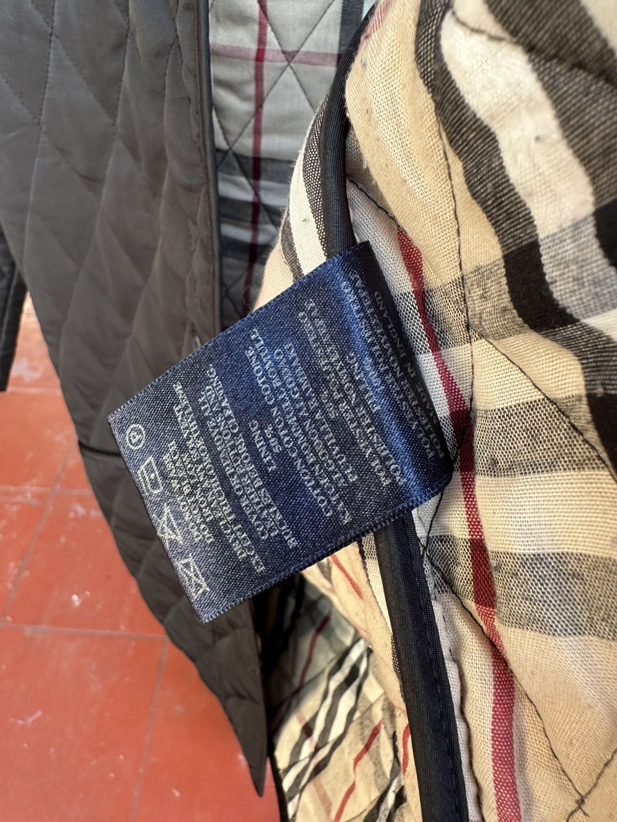 Burberry Burberrys quilted jacket Size US M / EU 48-50 / 2 - 10 Thumbnail