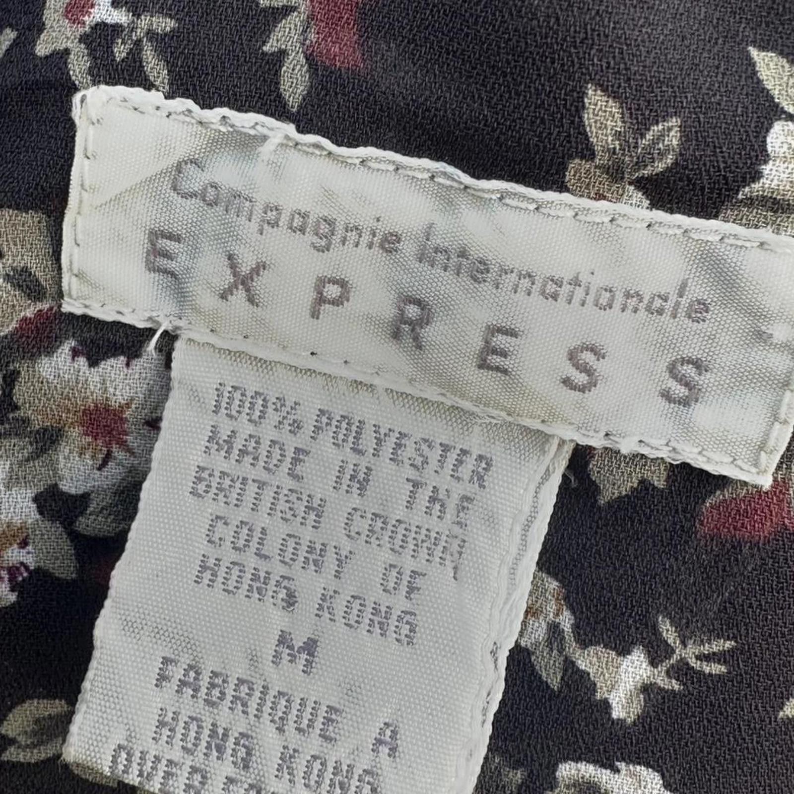 Other Express floral print dress in navy and burgundy, floraldress Size ONE SIZE - 4 Thumbnail