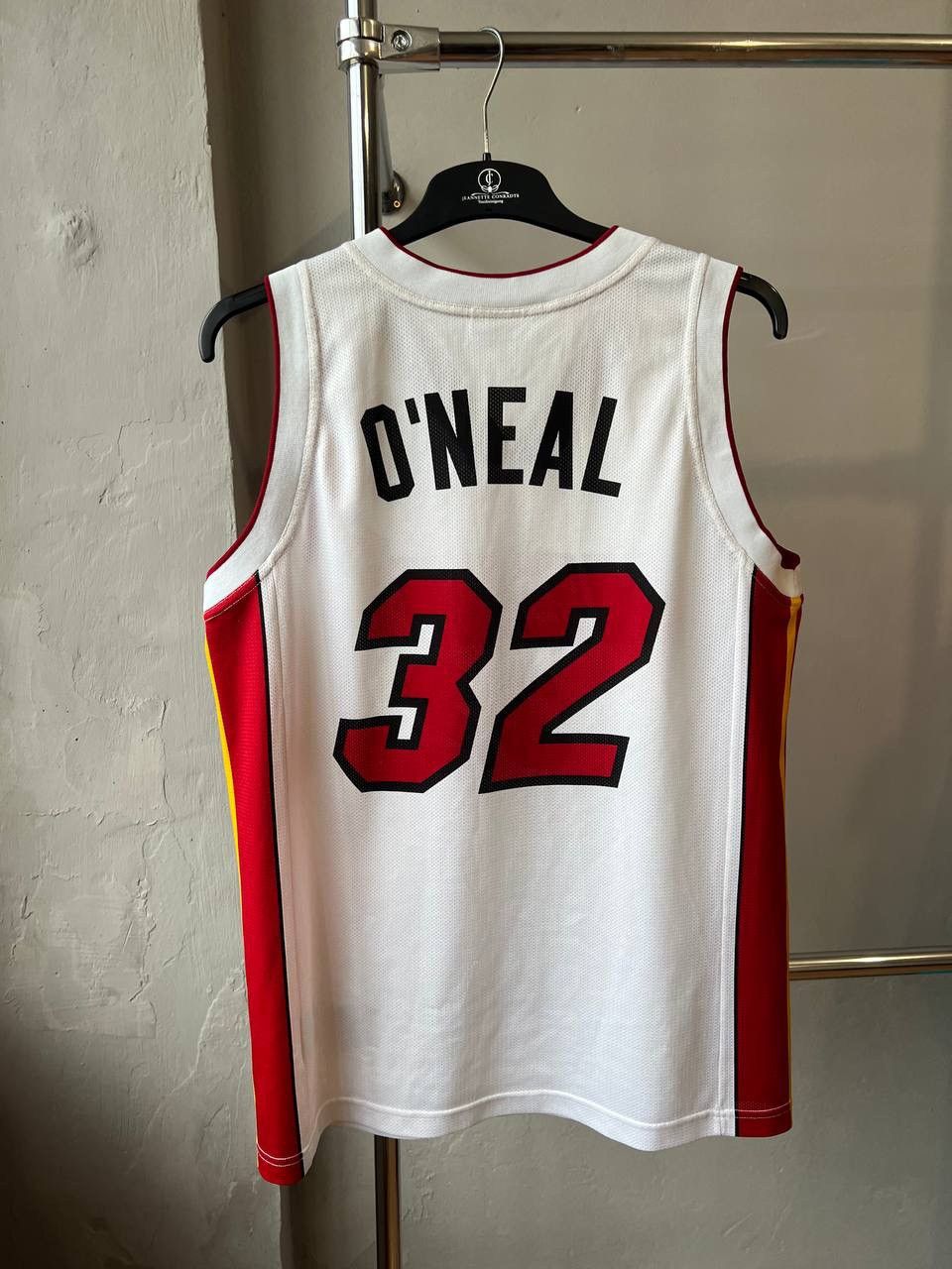 NBA VINTAGE MIAMI HEAT #32 O’NEAL CHAMPION BASKETBALL JERSEY L Size US L / EU 52-54 / 3 - 11 Thumbnail