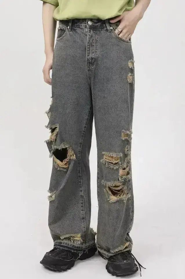 Japanese Brand Distressed denim hole jeans y2k pants Size US 32 / EU 48 - 1 Thumbnail