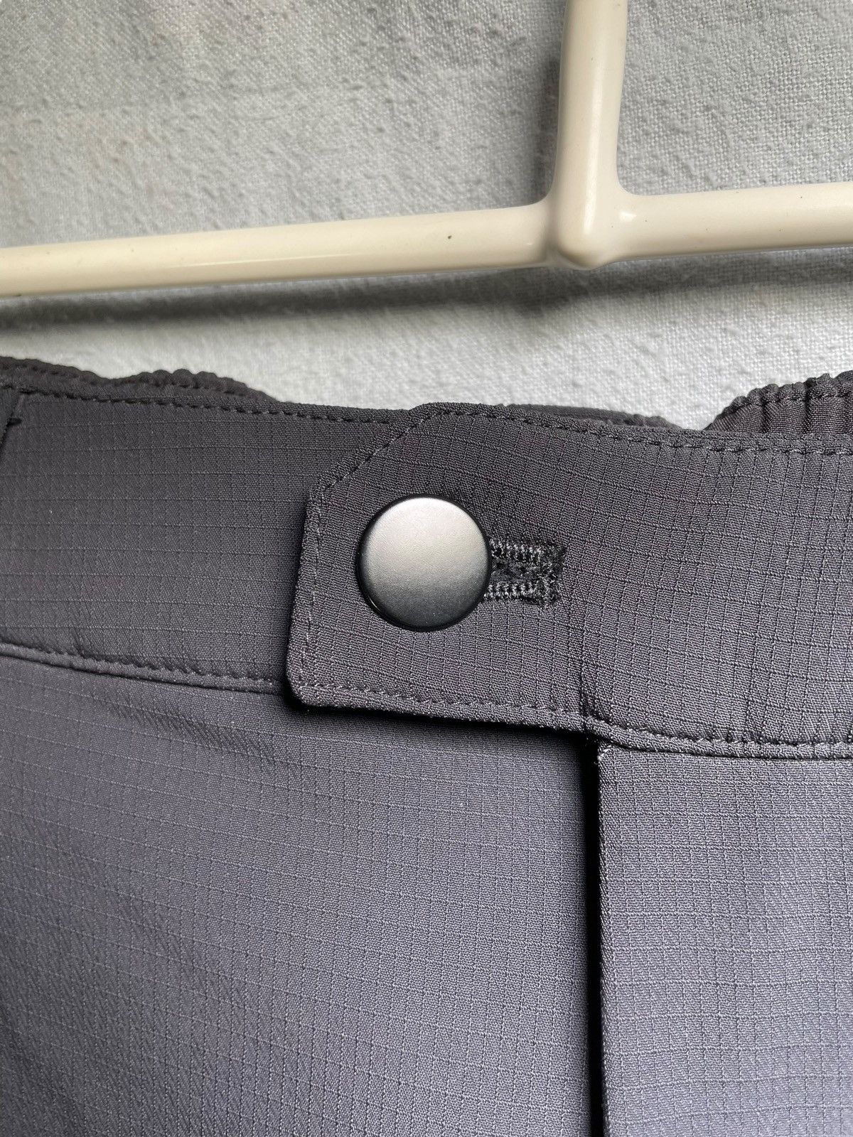 Lululemon Lululemon Jogger Pants Size US 32 / EU 48 - 5 Thumbnail