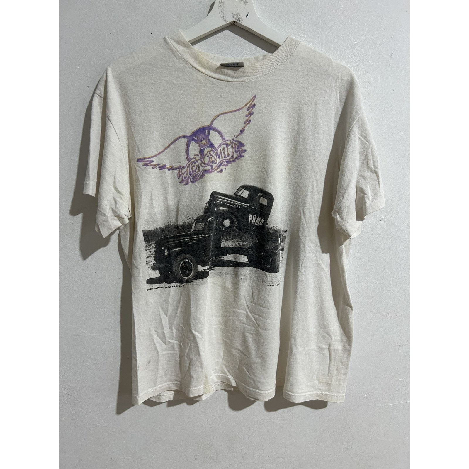 VINTAGE AEROSMITH PUMP CONERT TEE SIZE LARGE