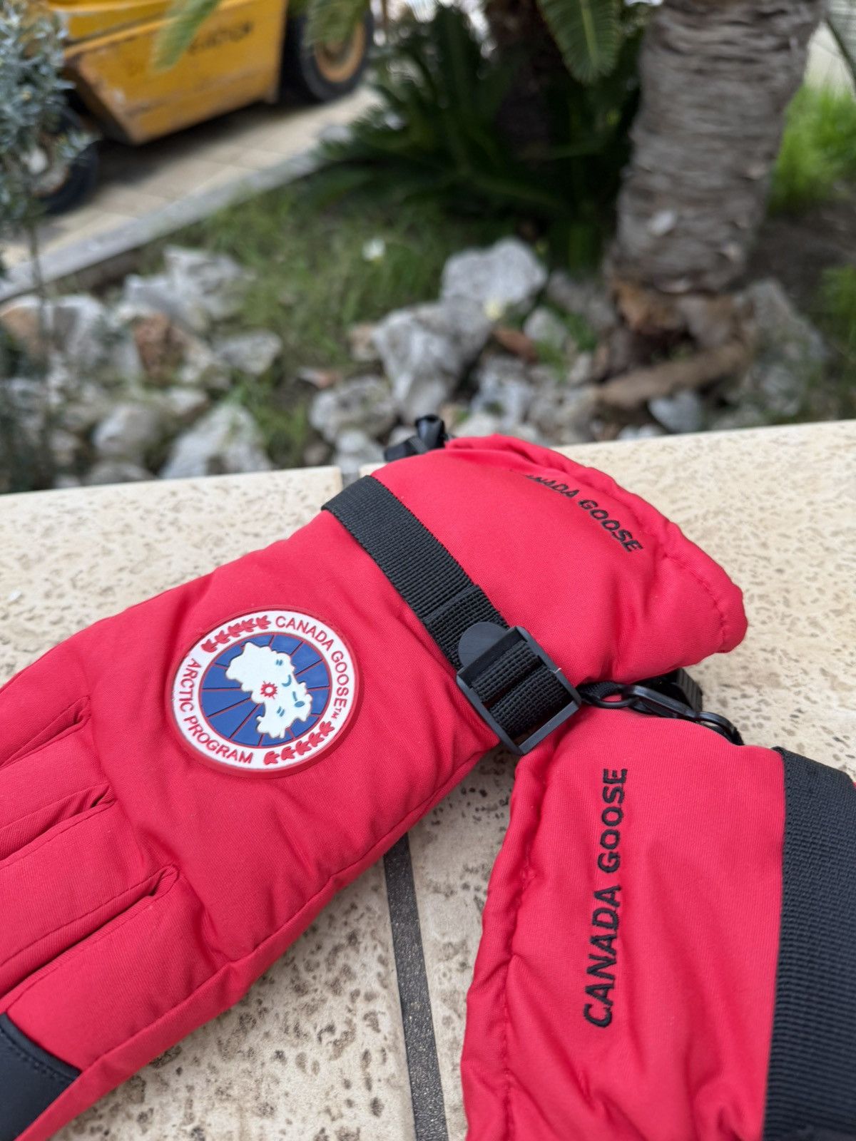 Canada Goose Canada Goose Gloves Red Size ONE SIZE - 5 Thumbnail