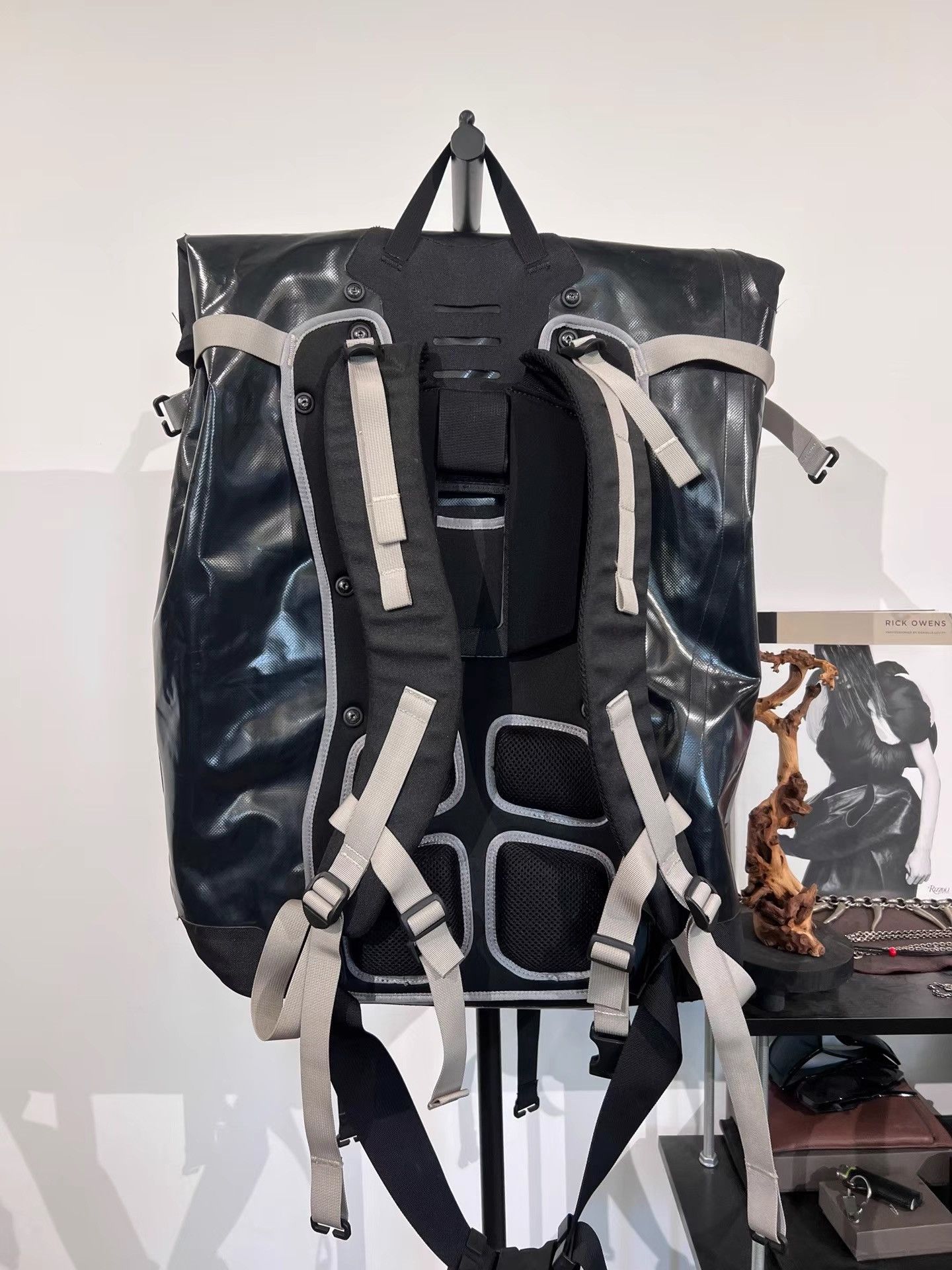 Boris Bidjan Saberi 11by BBS Hiking Utility Backpack K35 Size ONE SIZE - 2 Thumbnail