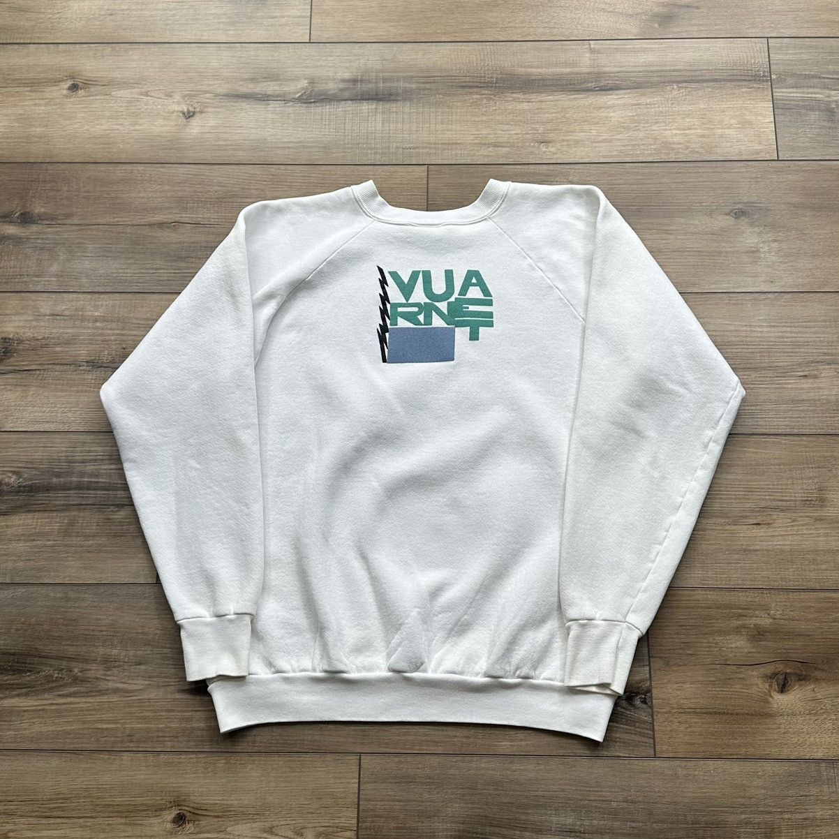 Other Vintage 1988 Vuarnet France Ski Graphic Crewneck Sweatshirt Size US L / EU 52-54 / 3 - 7 Thumbnail