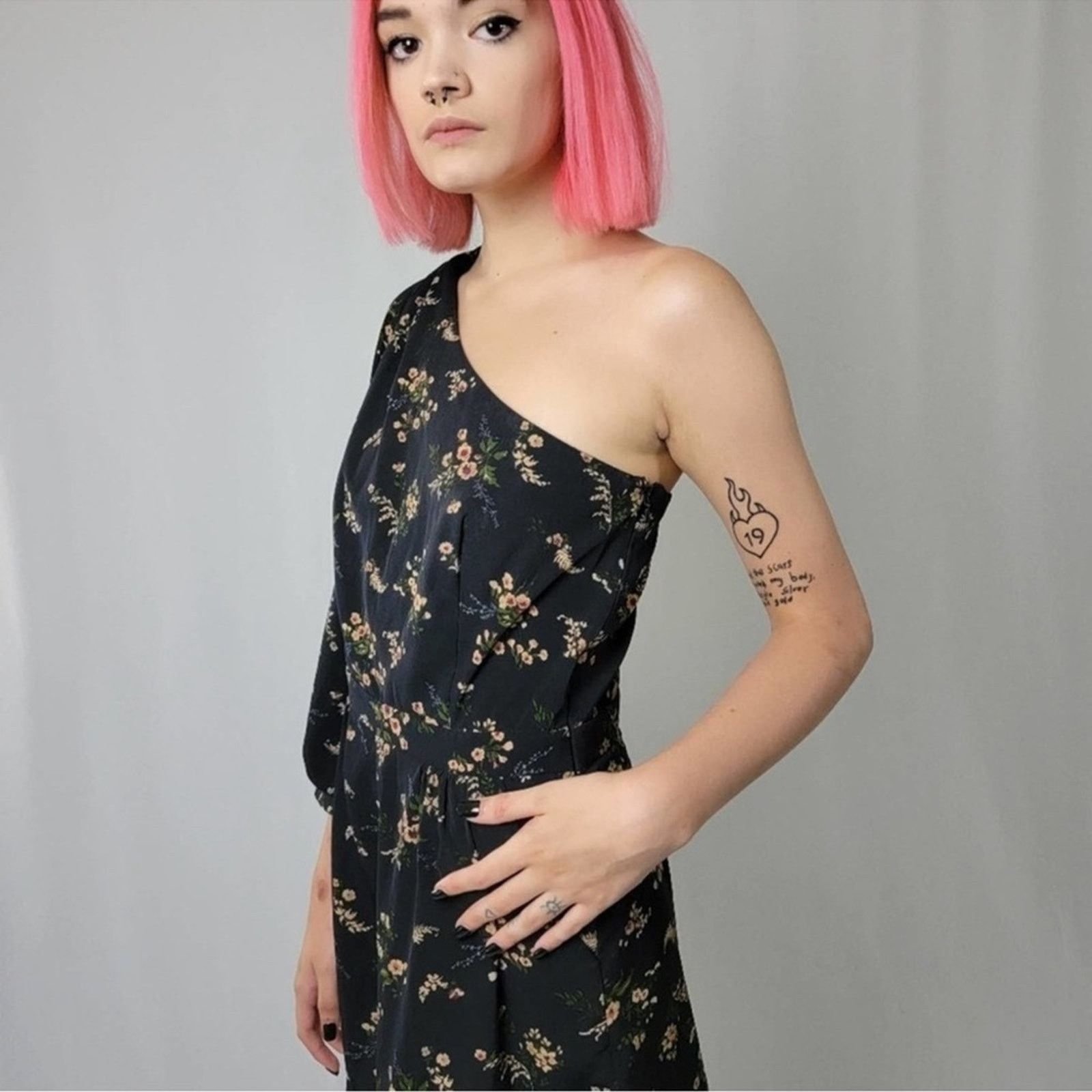 Topshop Topshop Floral Romper Size 28" / US 6 / IT 42 - 7 Thumbnail