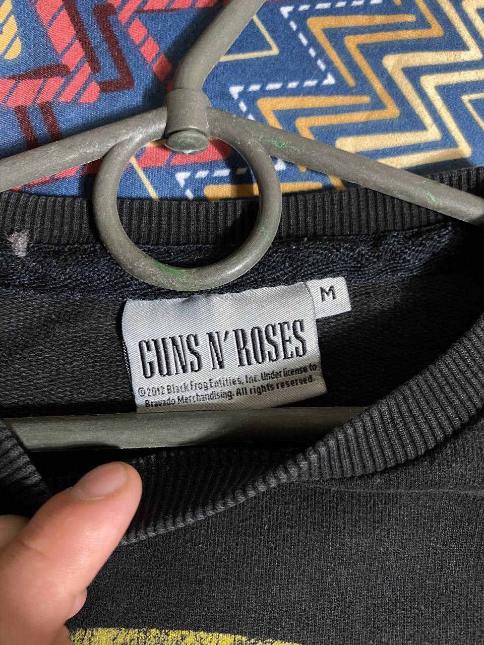 Guns N' Roses × Vintage Guns N Roses 2012 vintage sweatshirt size M boxy fit Size US M / EU 48-50 / 2 - 2 Thumbnail