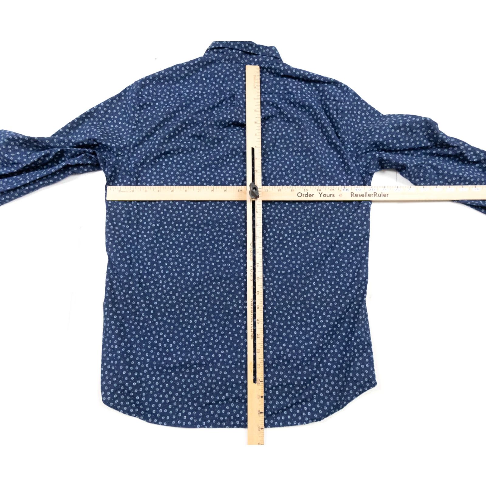 J.Crew VINTAGE J.CREW Men's Long Sleeve Button-Up Shirt Adult Medium Blue Casual Slim Fit All Seasons Size US M / EU 48-50 / 2 - 7 Thumbnail