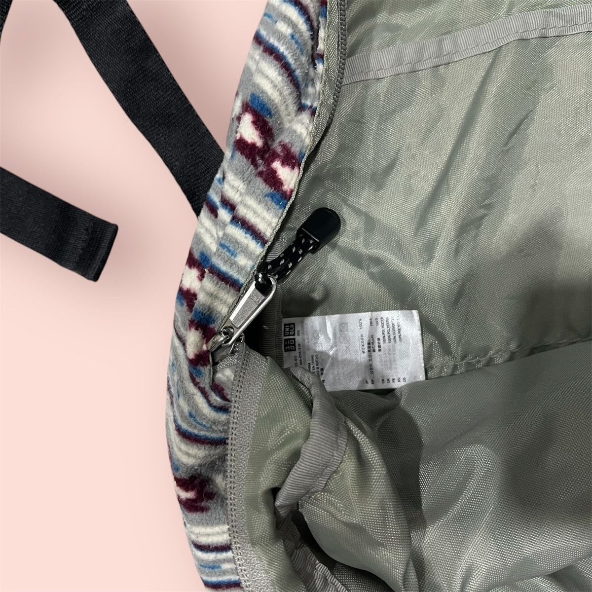 Japanese Brand VINTAGE UNIQLO MICRO FLEECE NORDIC NATIVE BACKPACK/DAYPACK Size ONE SIZE - 23 Thumbnail