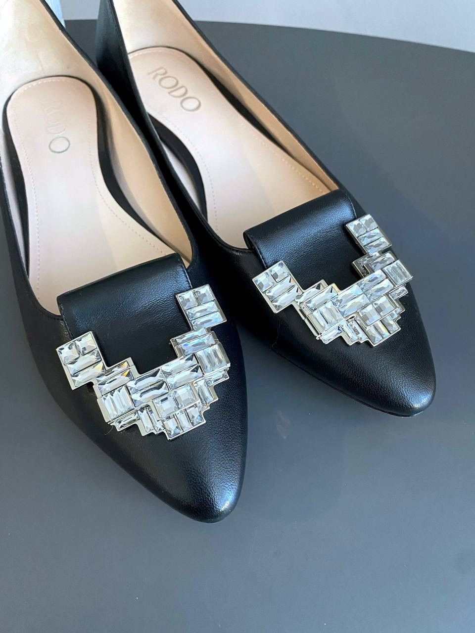 Designer RODO Leather Ballet Flats Lotus Crystal Embellished, 40,5 Size US 9.5 / IT 39.5 - 8 Thumbnail