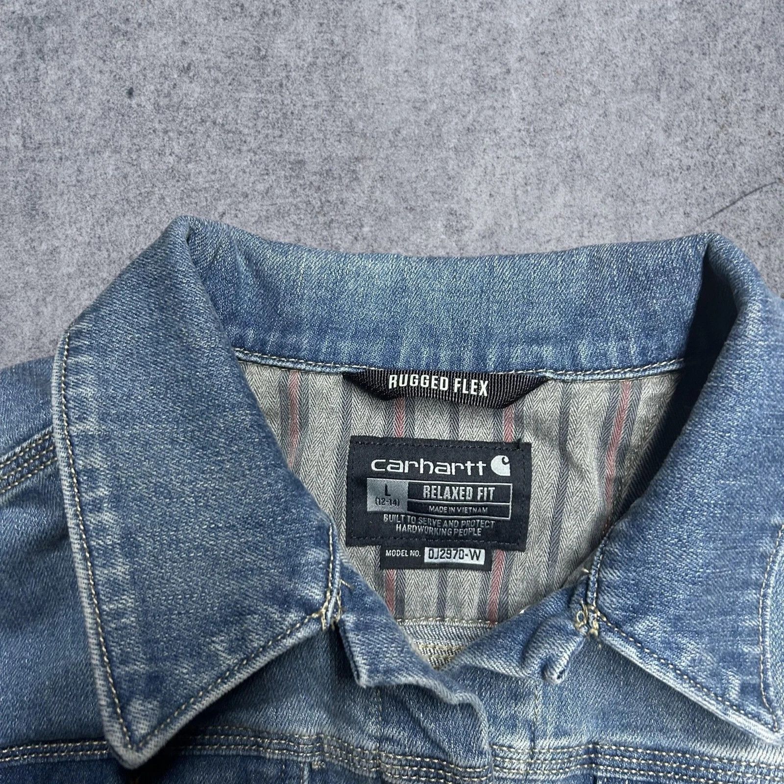 Carhartt Carhartt Denim Trucker Jacket Womens XL (16-18) Rugged Flex Size US XL / EU 56 / 4 - 2 Thumbnail