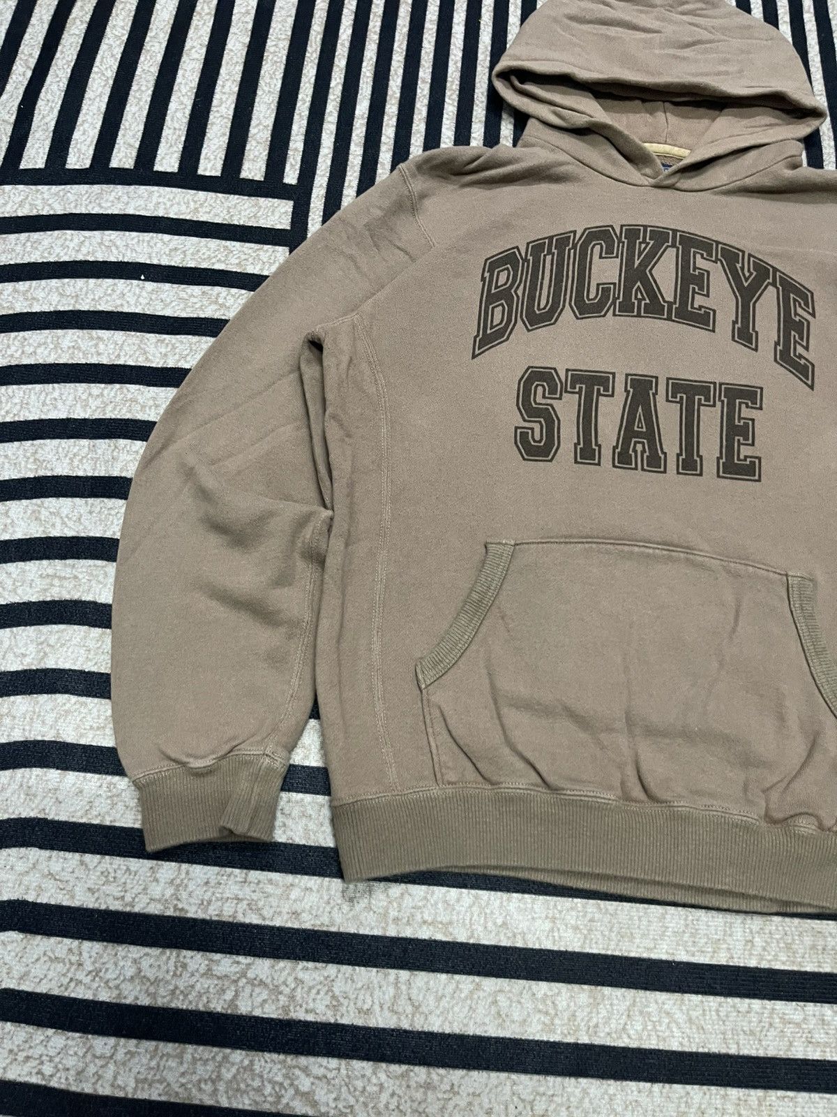 The Flat Head 2000s THE FLAT HEAD BUCKEYE STATE SUN FADED HOODIE Size US M / EU 48-50 / 2 - 3 Thumbnail