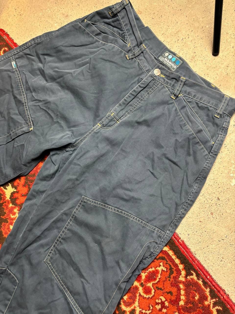 Mambo × Vintage Vintage Y2K Mambo Avantgarde Cargo Rap Long Shorts Size US 32 / EU 48 - 2 Thumbnail