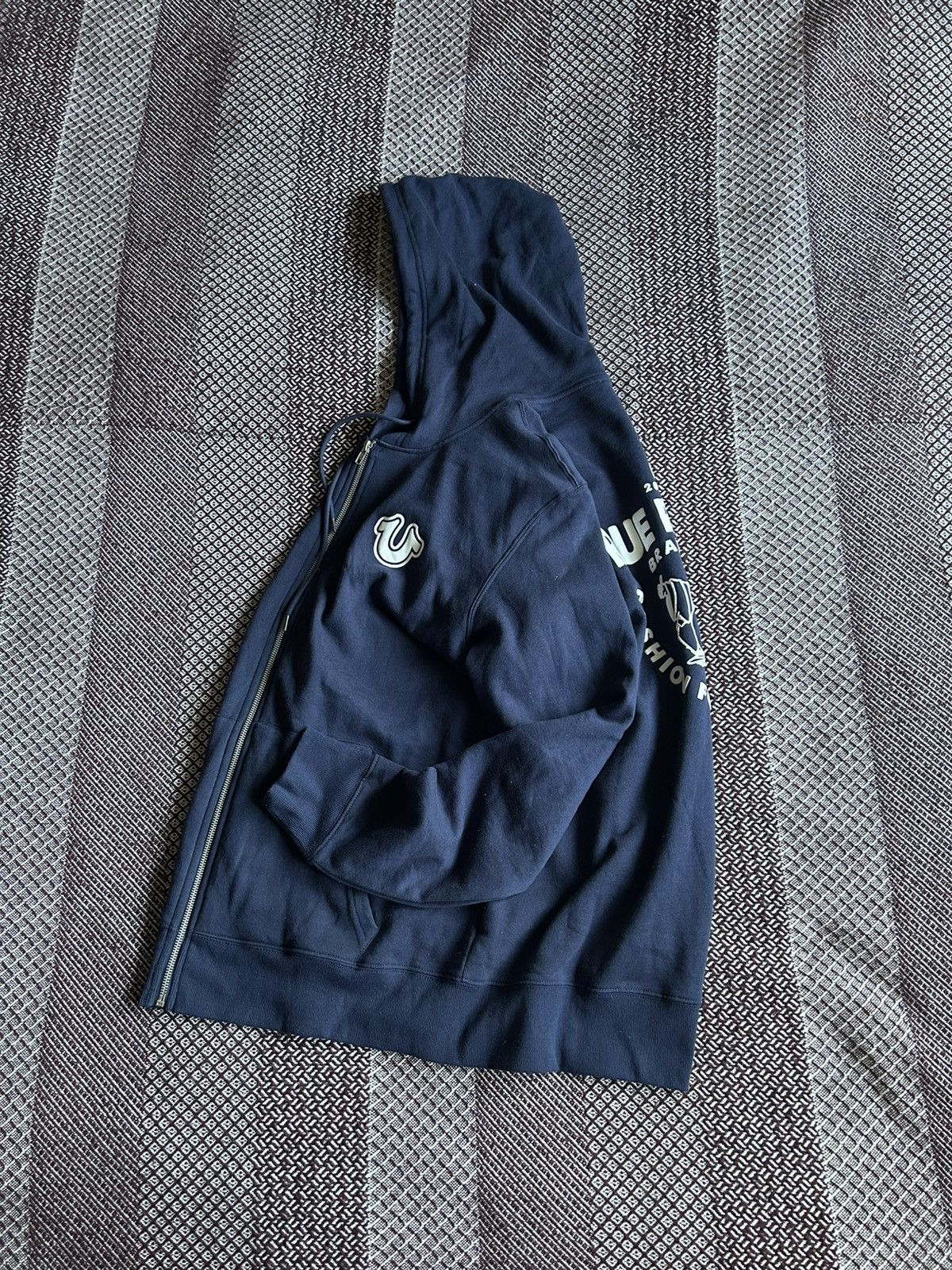 True Religion Vintage True Religion Big Logo Hoodie Zip Up Japan Size US XXL / EU 58 / 5 - 15 Thumbnail