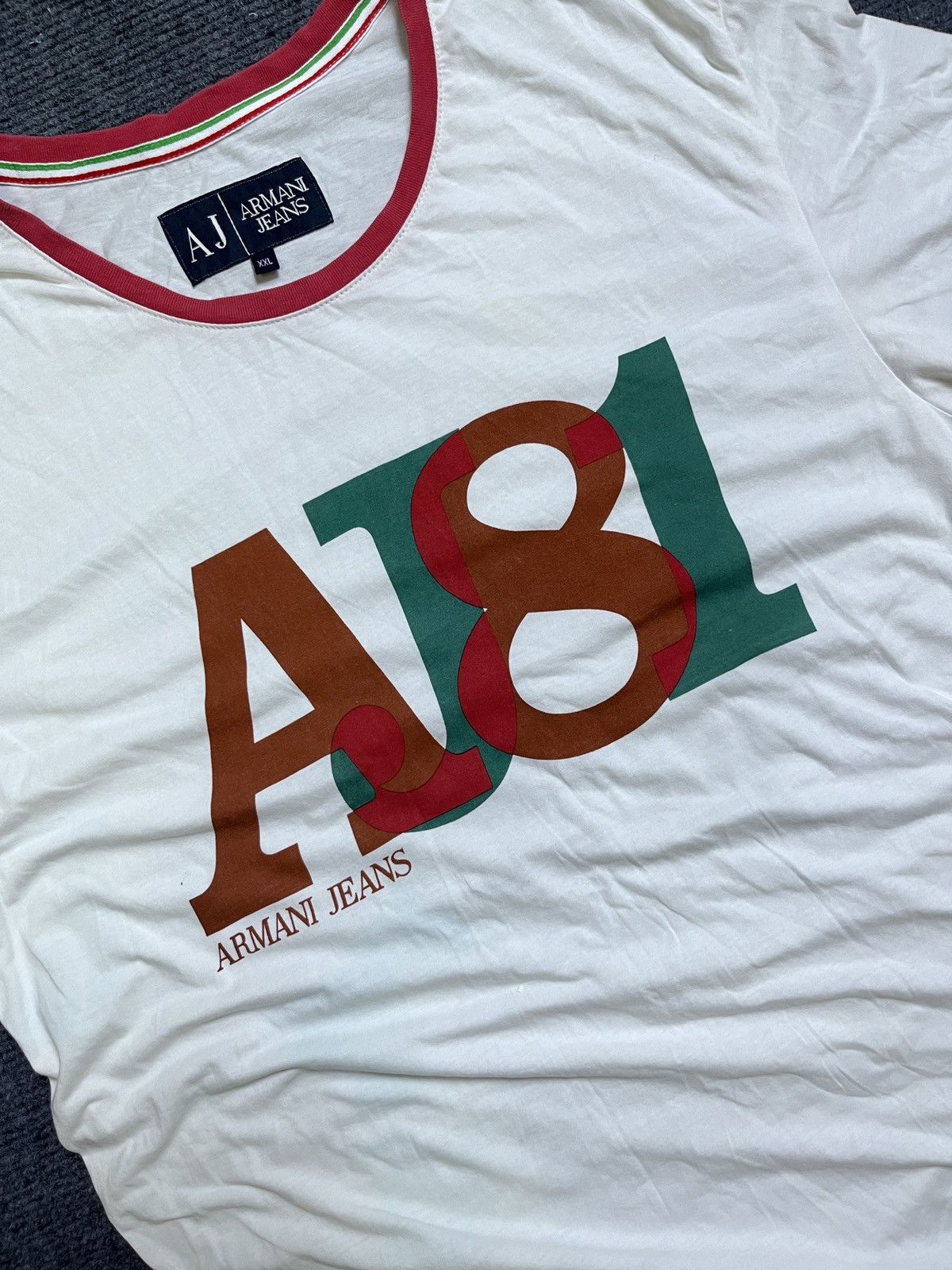 Armani Armani Jeans graphic T-shirt featuring contrast crew neck Size S / US 4 / IT 40 - 3 Thumbnail