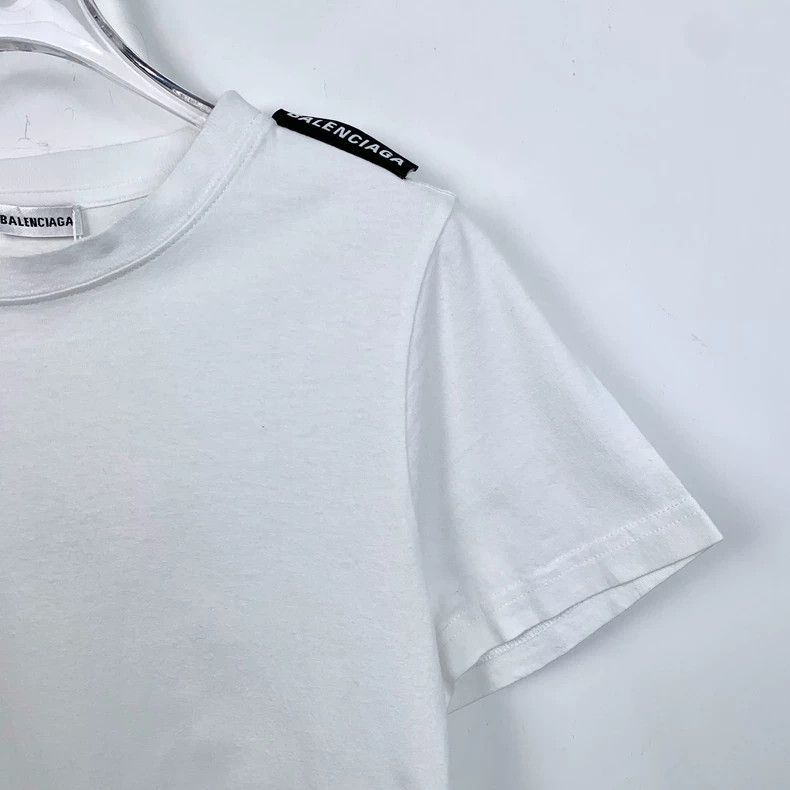 Balenciaga Balenciaga White Round Neck Short Sleeve T-shirt Size US S / EU 44-46 / 1 - 3 Thumbnail