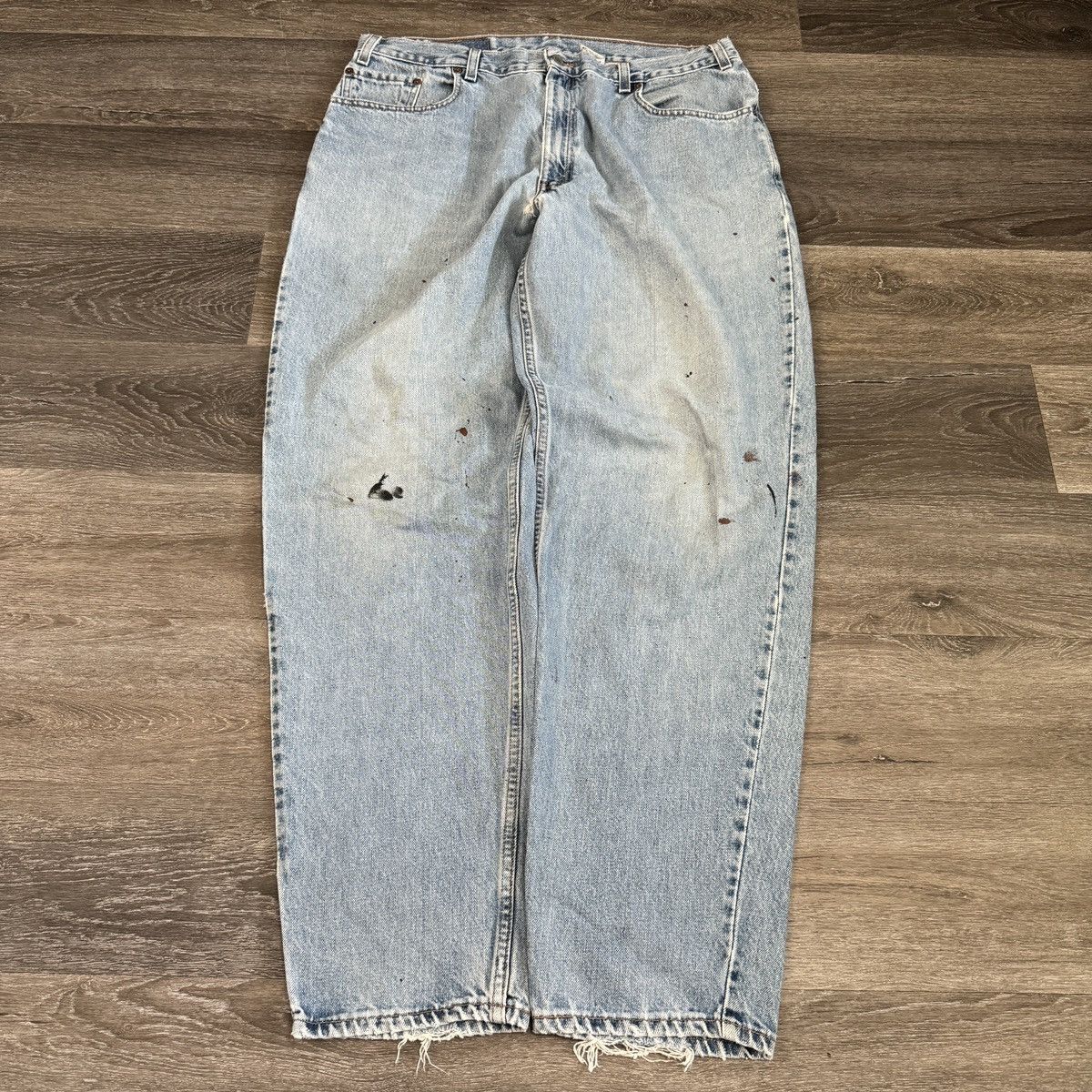 Levi's × Vintage Vintage 90s Levi’s 560 wide leg painted & distressed jeans Size US 38 / EU 54 - 2 Thumbnail