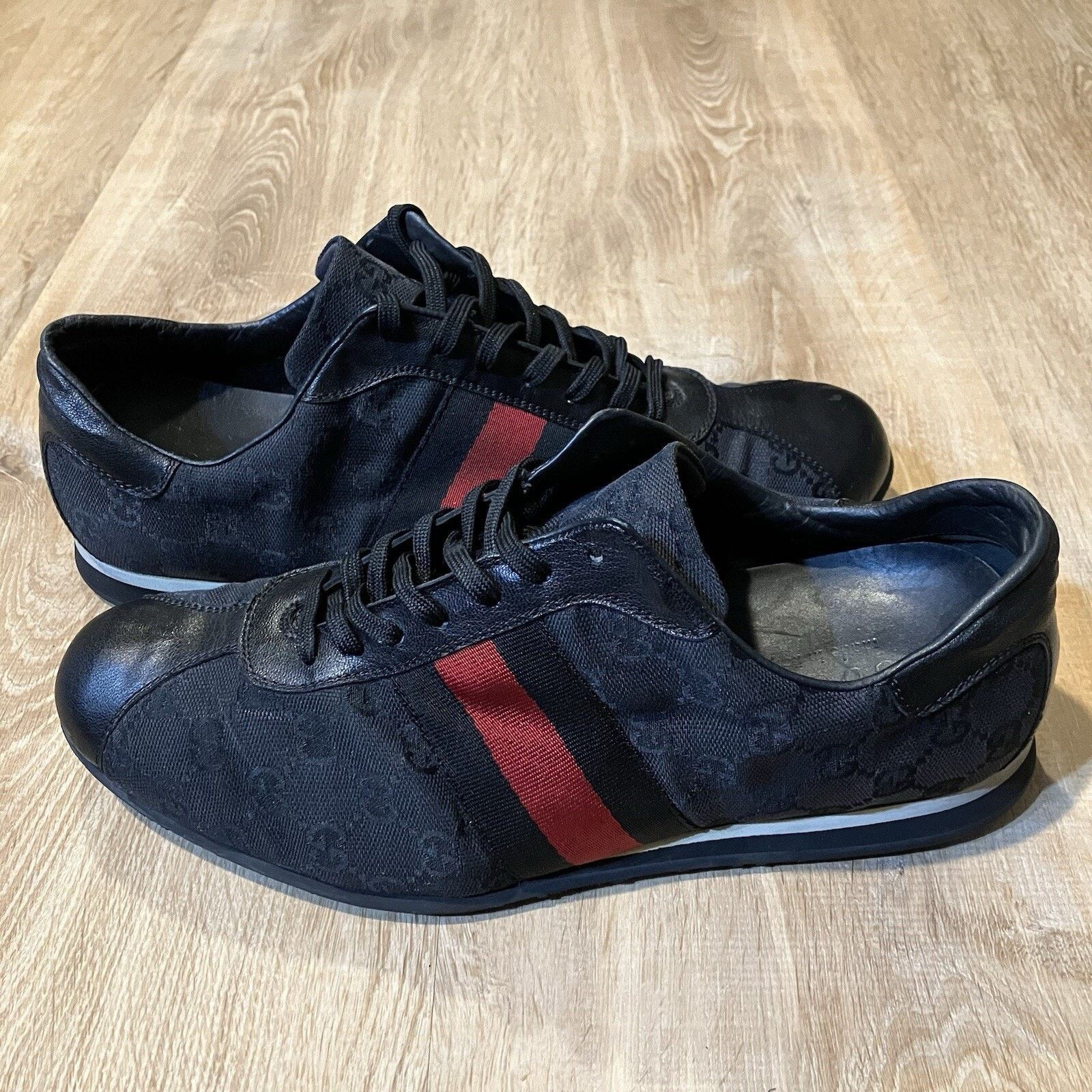 Gucci Gucci GG Signature Low Top Black Stripe Canvas CLEAN Shoes Size US 10 / EU 43 - 1 Thumbnail