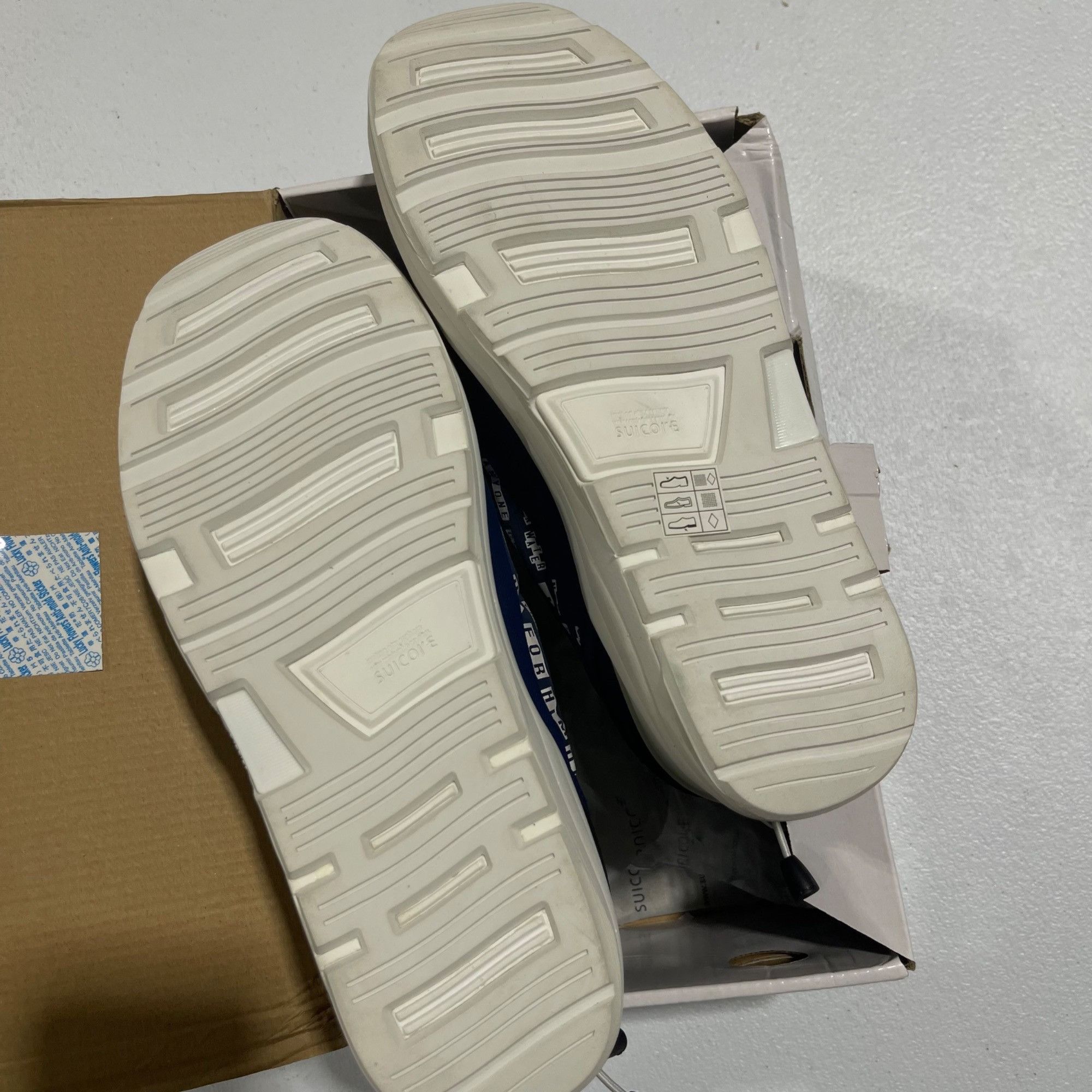 NIB SUICOKE x SEVENTH HEAVEN NAVY LOW EDITION PEPPER US 11