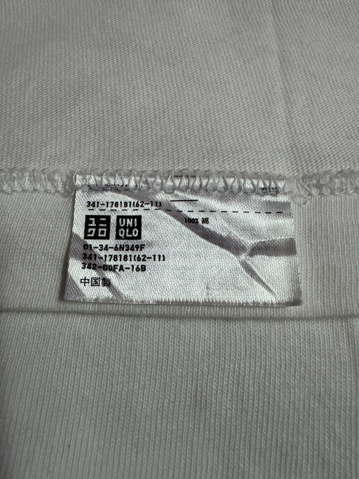 Kaws × Uniqlo Kaws x Uniqlo Skeleton T-Shirts Size L Size US L / EU 52-54 / 3 - 5 Thumbnail