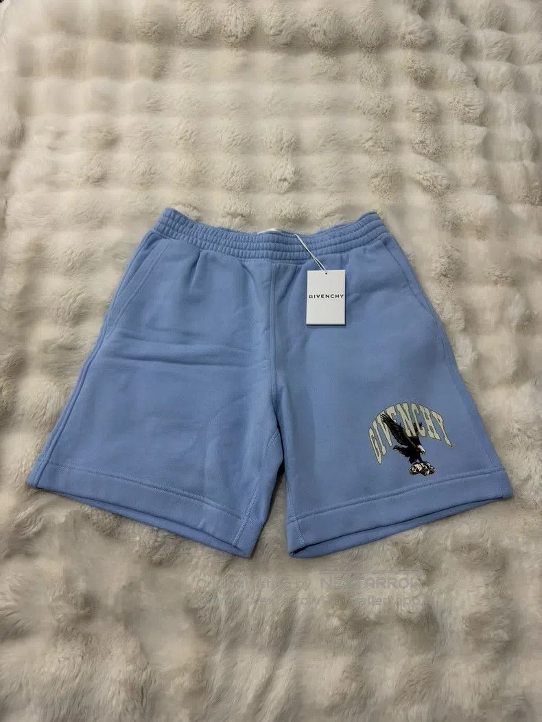 Givenchy Givenchy size M Eagle Men's Shorts Size US 27 - 1 Thumbnail