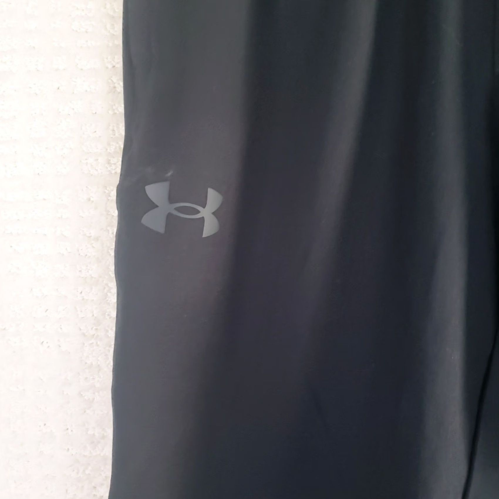 Under Armour Under Armour Joggers Mens L Black Knit Elastic Waist Athletic Tapered Leg Pockets Sweatpants Casual Activewear Regular Fit Size US 33 - 5 Thumbnail