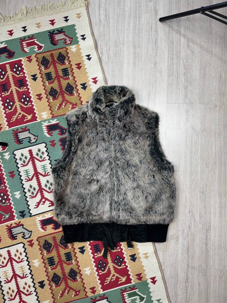 Japanese Brand Vintage Fur Y2K Vest Size S / US 4 / IT 40 - 1 Thumbnail