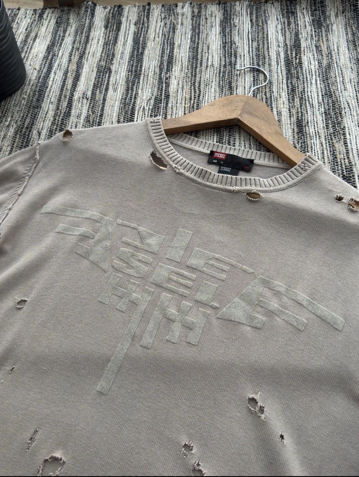 Diesel DIESEL VERY RARE 90s CRASHED AVANT GARDE BEIGE SWEATSHIRT Size US XL / EU 56 / 4 - 6 Thumbnail