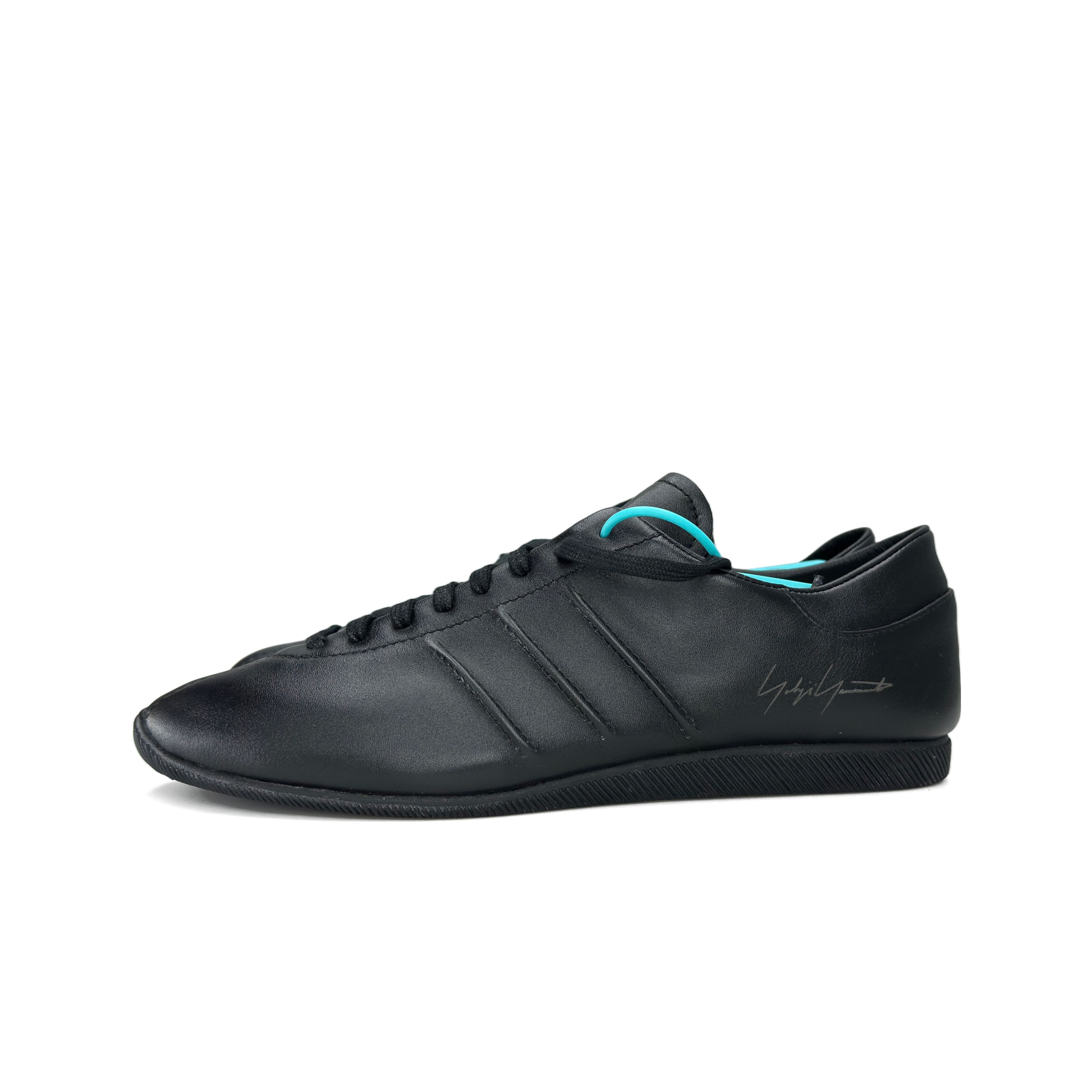 Y-3 Y-3 Japan Leather Low-Top Sneakers US 9 / EU 42 Size US 9 / EU 42 - 1 Thumbnail