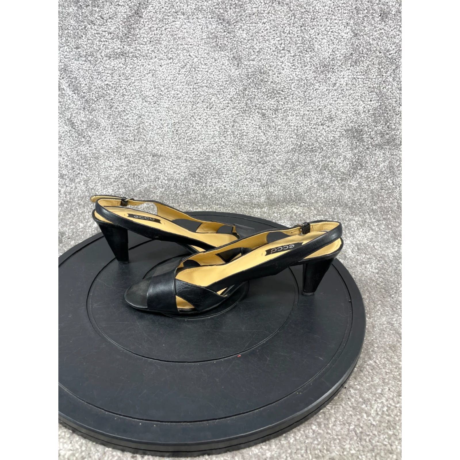 Ecco VINTAGE ECCO Womens Sandal Size 8.5 High Heel Leather Slingback Casual Black Fall Spring Summer Winter Womens Size US 8.5 / IT 38.5 - 7 Thumbnail
