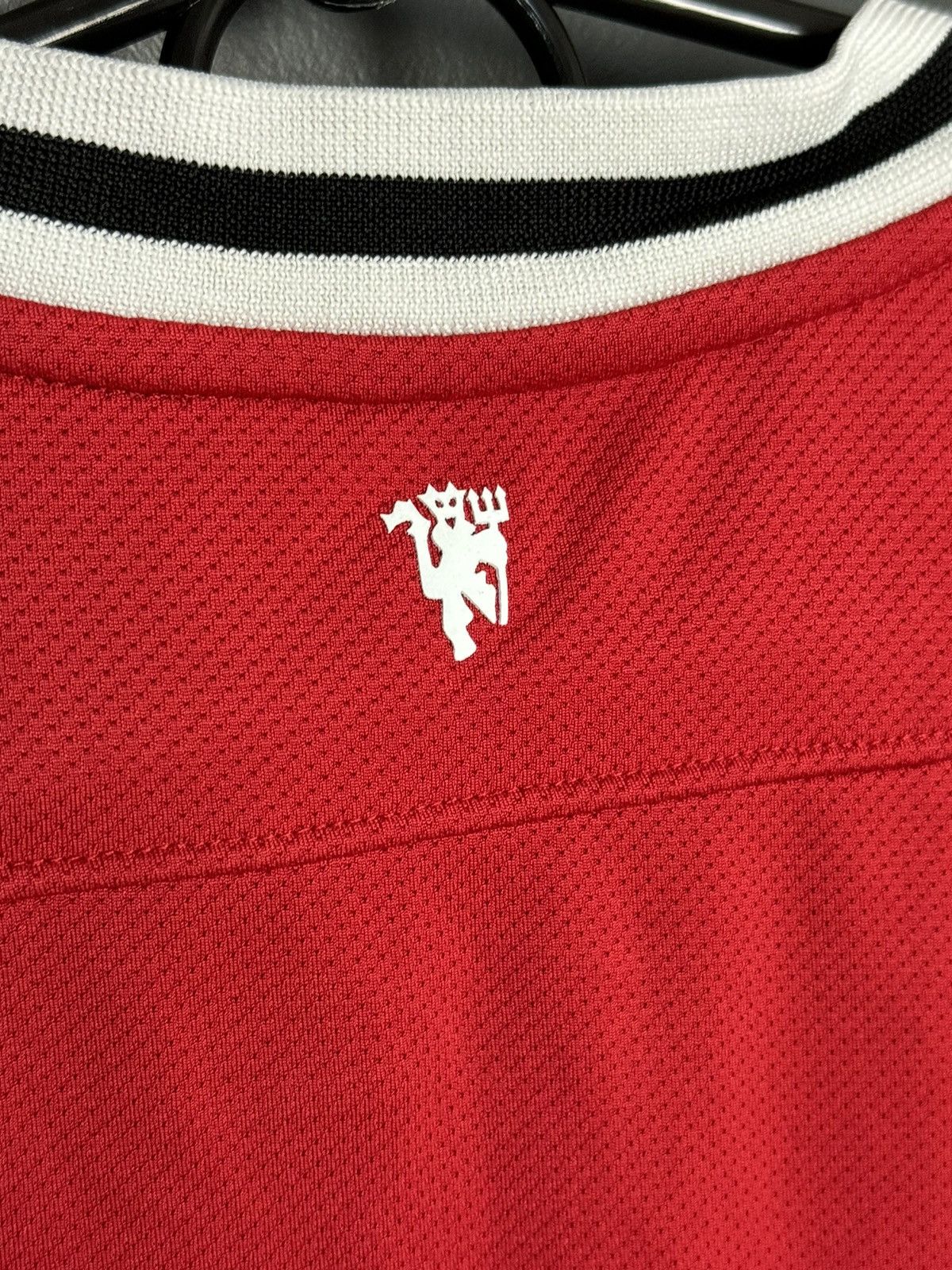 Nike Manchester United 11/12 Home Football Jersey T-Shirt Size US S / EU 44-46 / 1 - 4 Thumbnail