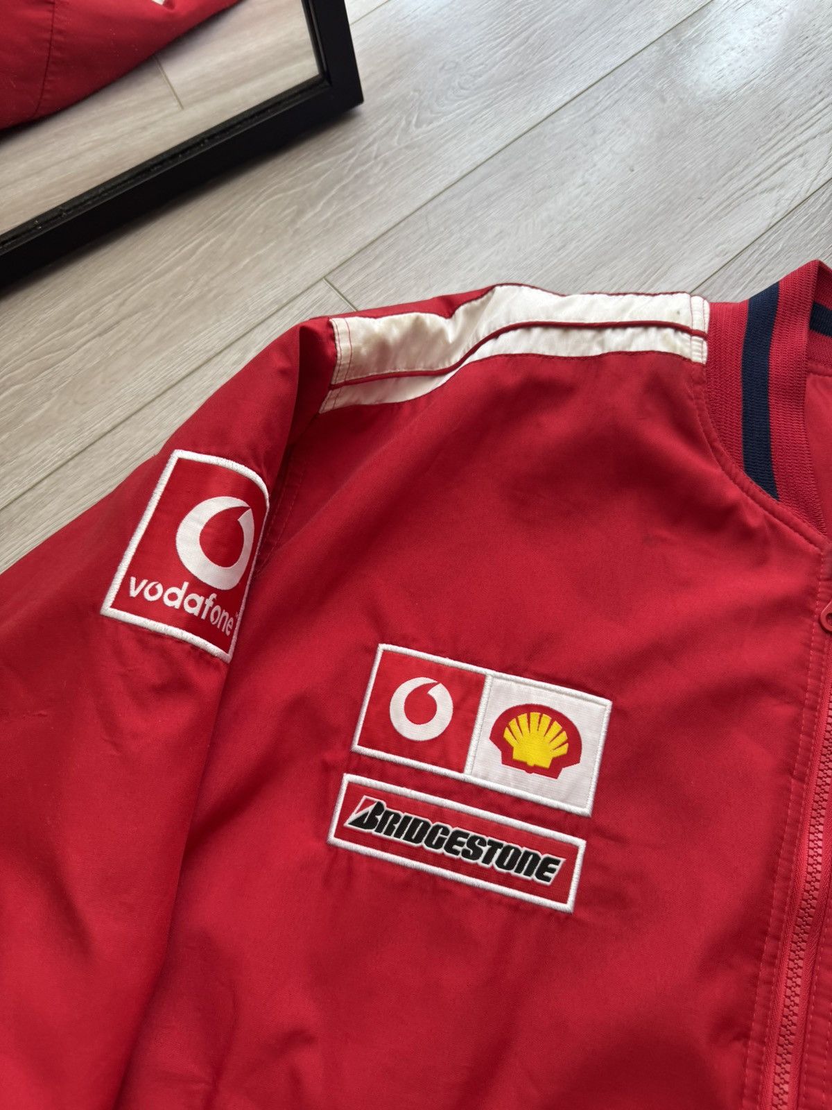 Ferrari × Vintage Vintage Ferrari Michael Schumacher 2002 Formula 1 Size US XXL / EU 58 / 5 - 2 Thumbnail