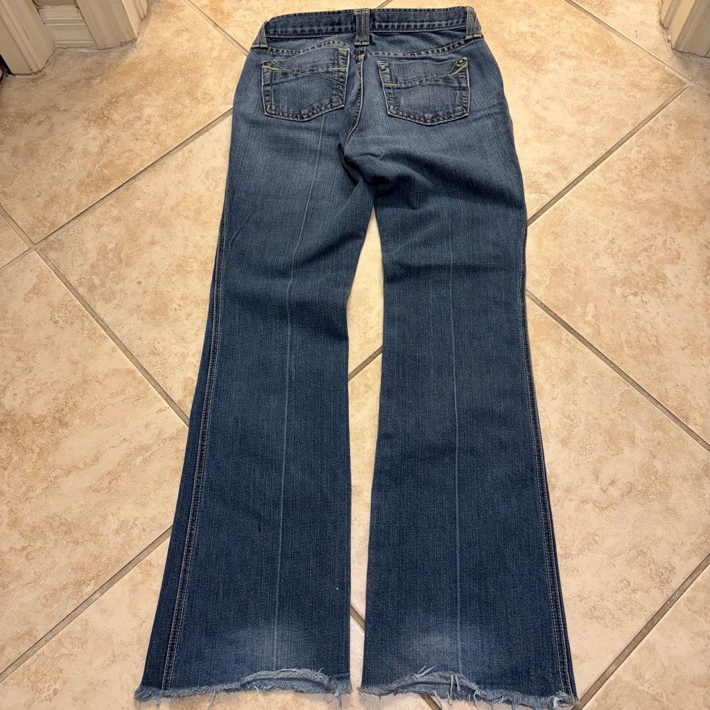 Gap Ultra Low Rise Bootcut Flared y2k gap jeans size 6 long Size 28" / US 6 / IT 42 - 4 Thumbnail