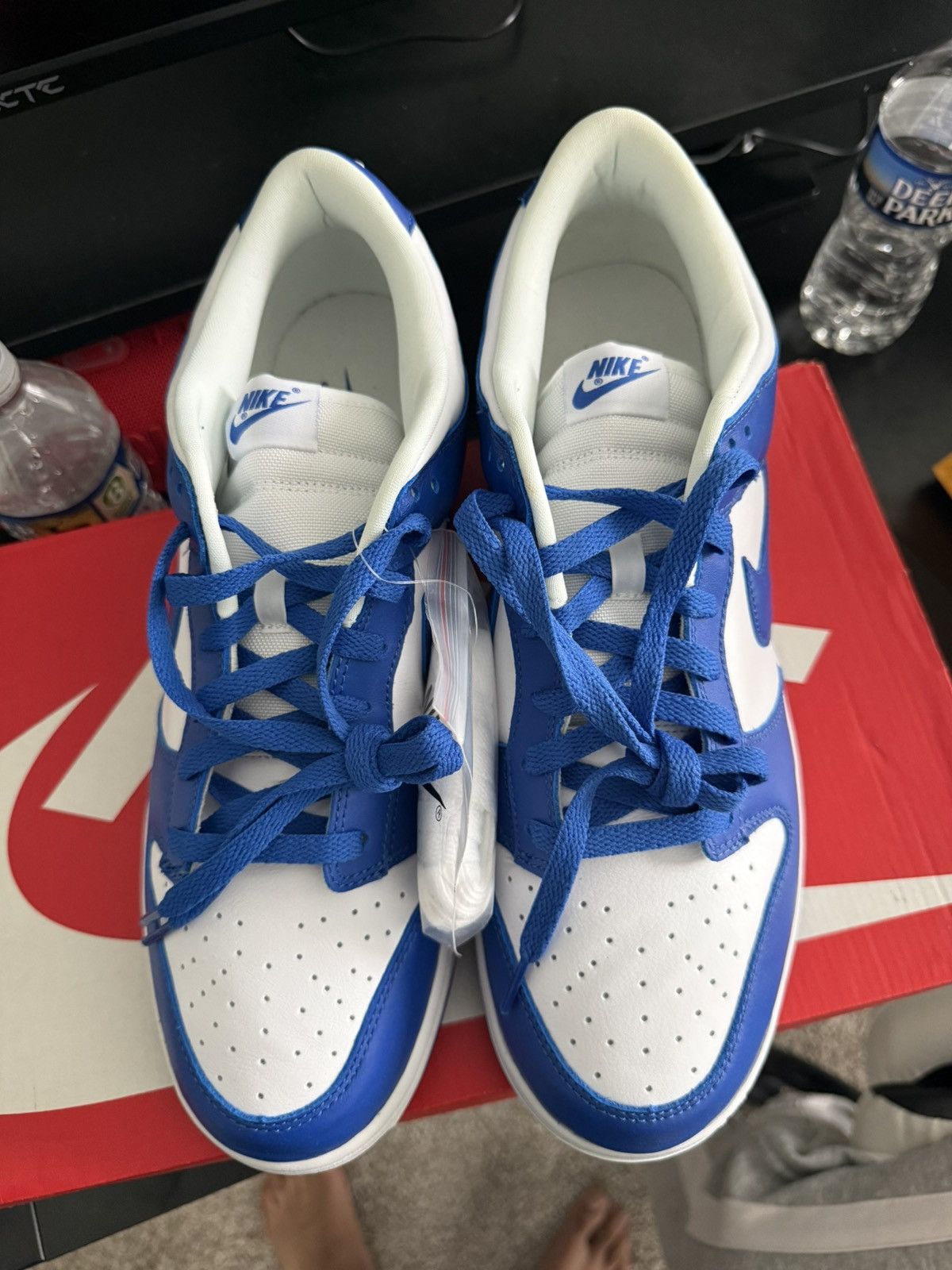 Nike Nike Dunk Low Kentucky 2020 Size US 13 / EU 46 - 2 Thumbnail