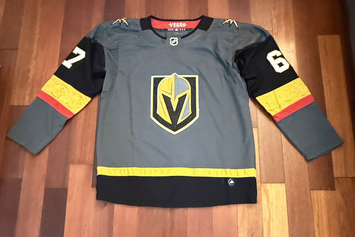Adidas Max Pacioretty Vegas Golden Knights Stitched NHL Jersey Size US L / EU 52-54 / 3 - 1 Thumbnail