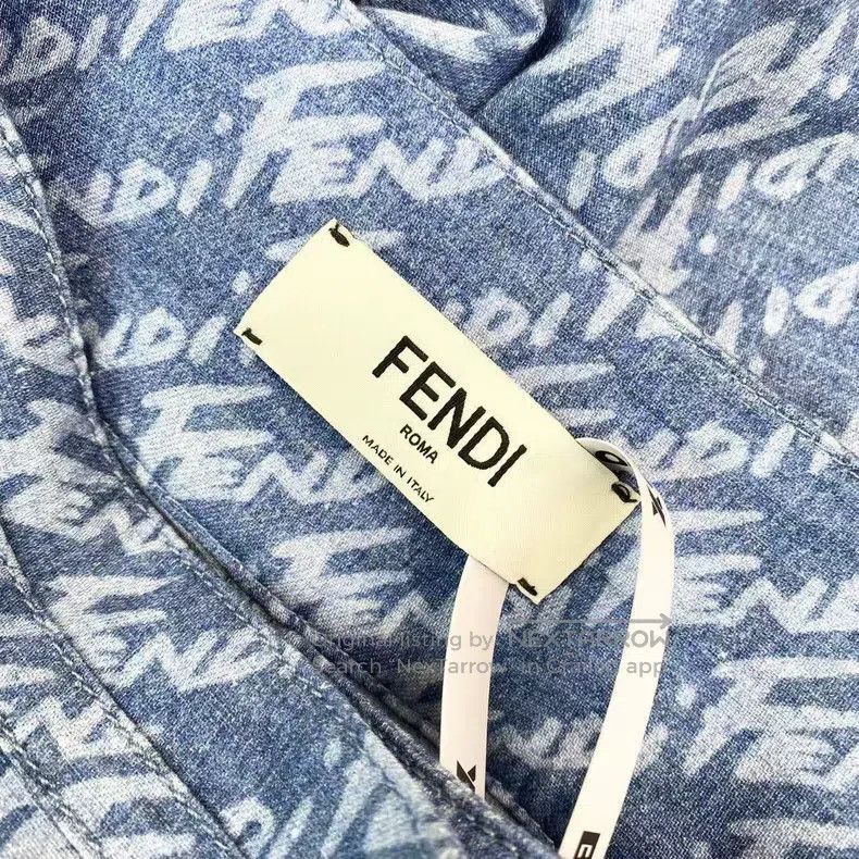 Fendi Fendi Cotton Logo Full Print Short Pants Size 25" / US 0 / IT 36 - 4 Thumbnail