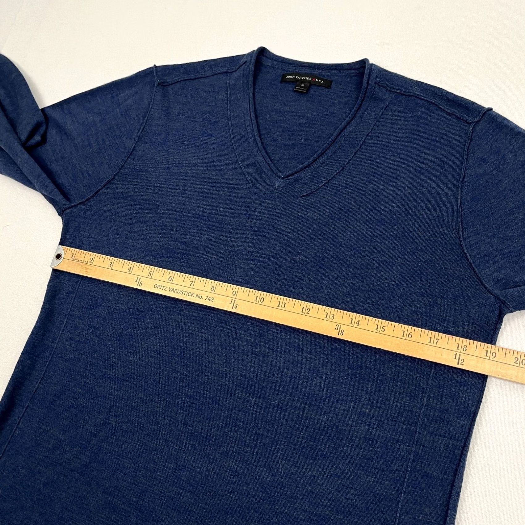 John Varvatos John Varvatos Sweater Mens M Blue V-Neck Pullover Wool Blend Smart Casual Knit Shirt Size US M / EU 48-50 / 2 - 5 Thumbnail