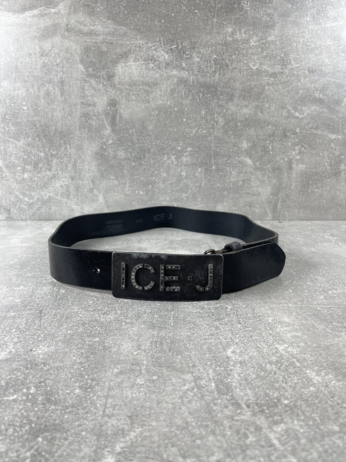 Iceberg Vintage ICE J (Iceberg Jeans) Black Leather Logo Belt Y2K Size ONE SIZE - 2 Thumbnail
