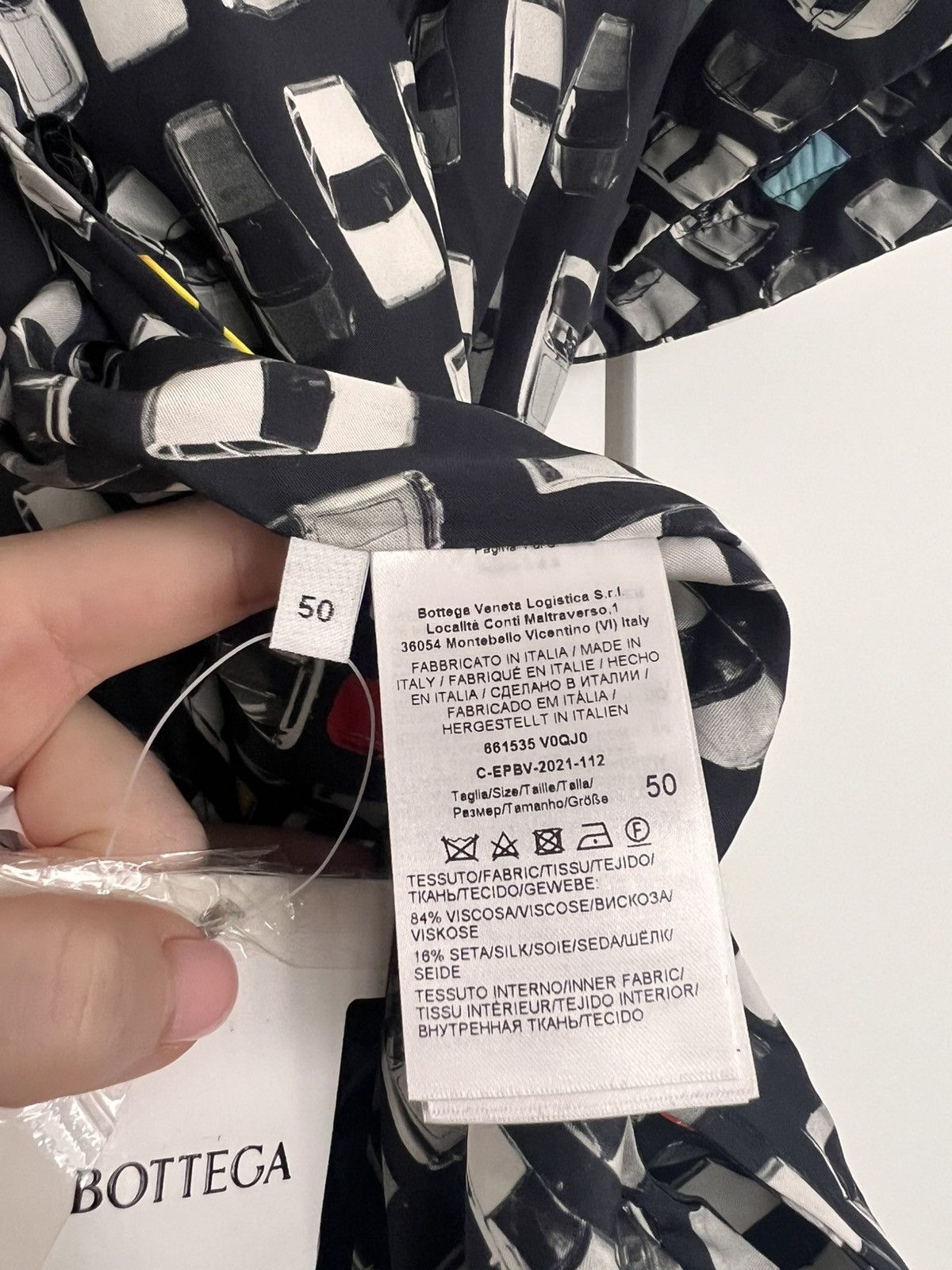 Bottega Veneta Bottega padded car printed shirt Size US M / EU 48-50 / 2 - 5 Thumbnail