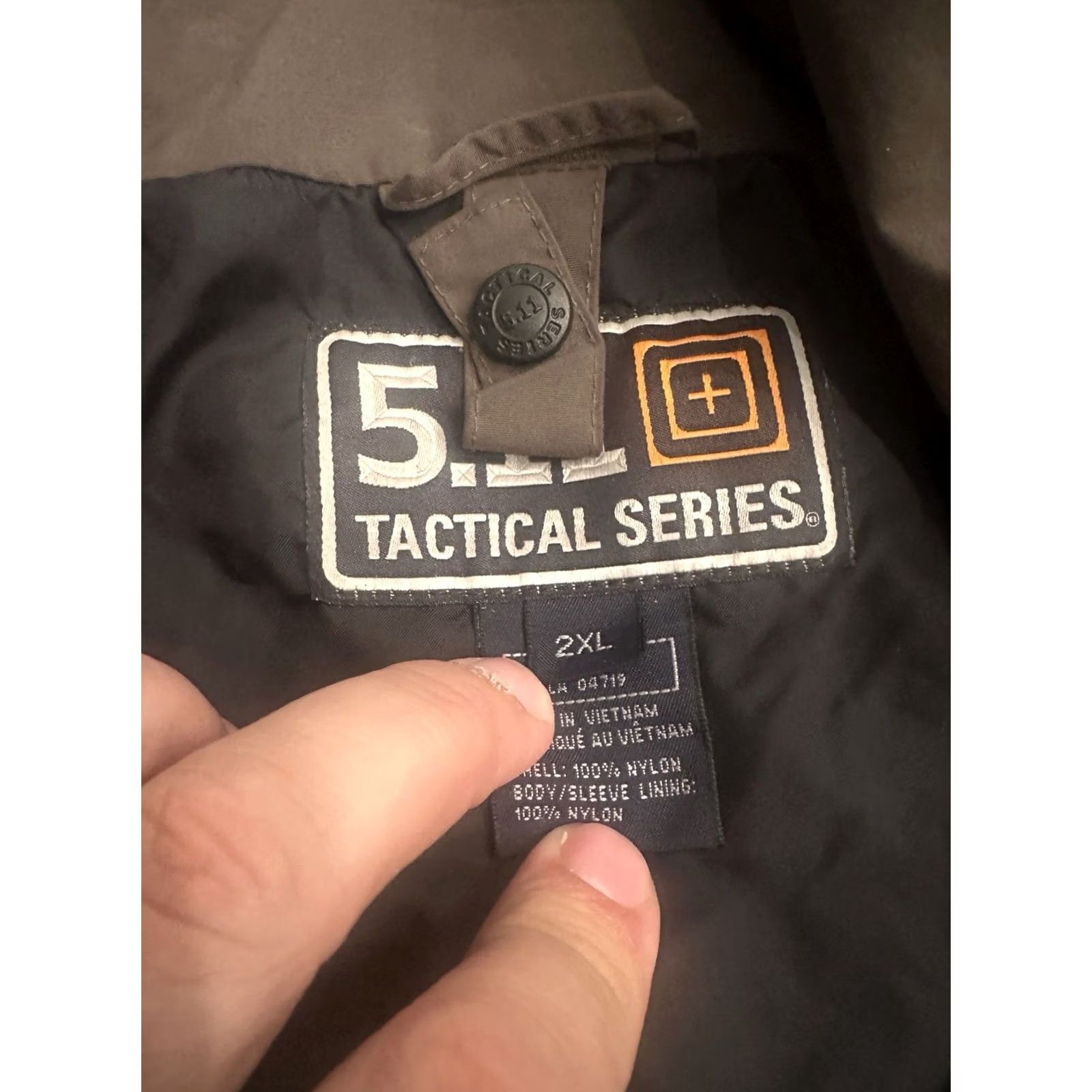 Vintage 511 Tactical Jacket Men 2XL Green 4 In 1 No Liner NRA National Rifle Association Windbreaker Hooded Nylon Jacket 511 4 In 1 Green Mens 2XL finance> Size US XXL / EU 58 / 5 - 6 Thumbnail