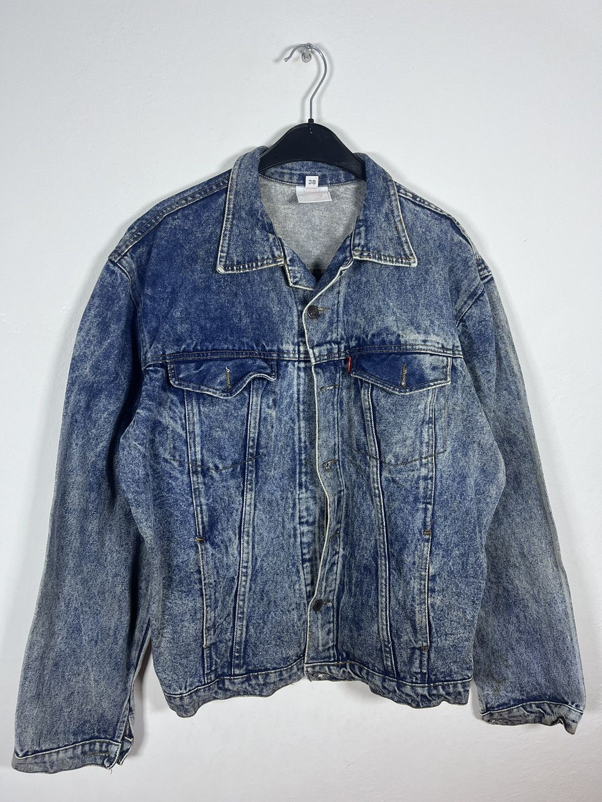 Levi's Vintage Levi’s Denim Jacket Acid Wash Jean Jacket 90’s Size US L / EU 52-54 / 3 - 2 Thumbnail