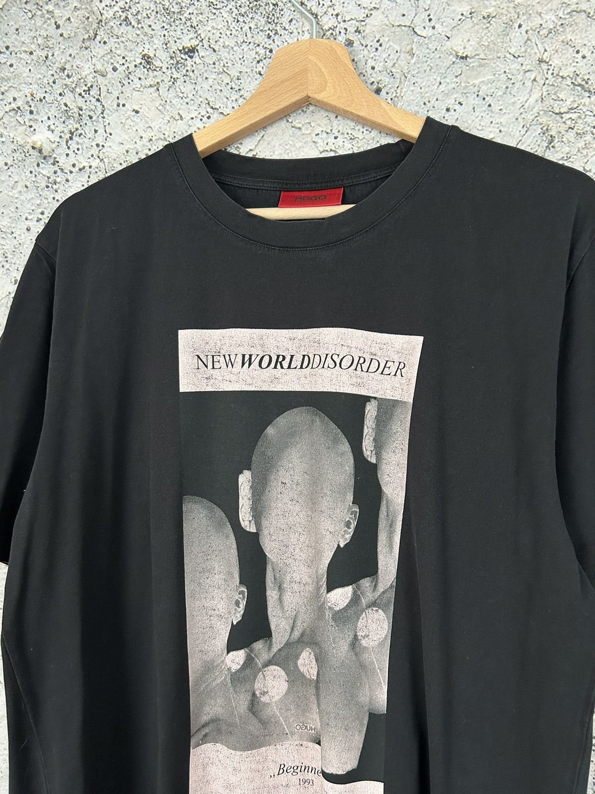 Hugo Boss Vintage New World Disorder Hugo Boss Graphic Tee Punk Size US L / EU 52-54 / 3 - 3 Thumbnail