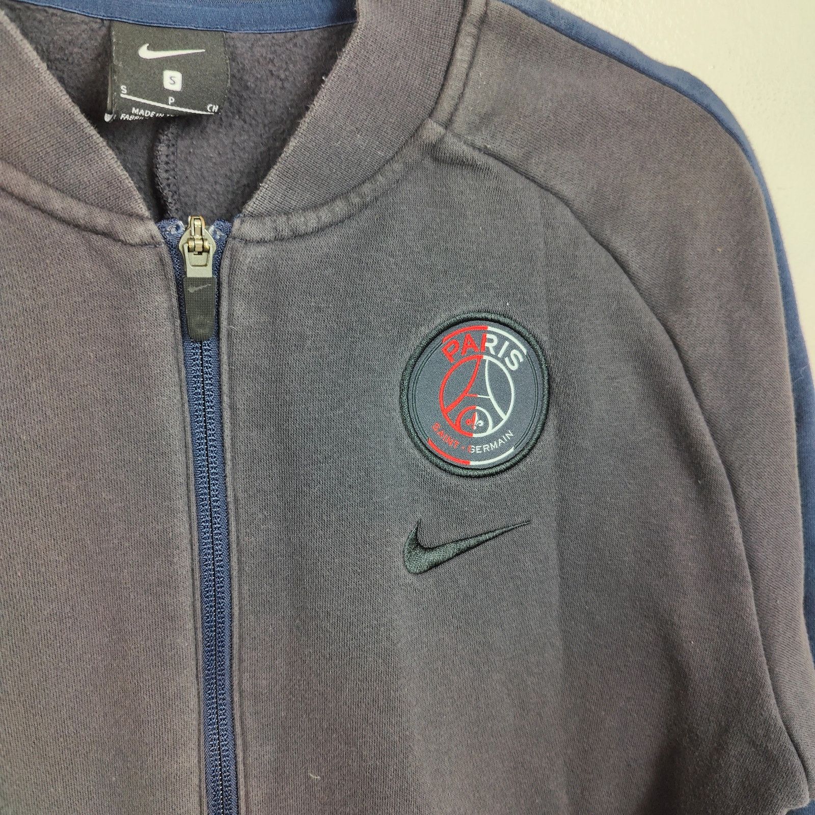 Nike Nike Paris Saint Germaine Sweatshirt Mens Small Dark Gray Size US S / EU 44-46 / 1 - 2 Thumbnail