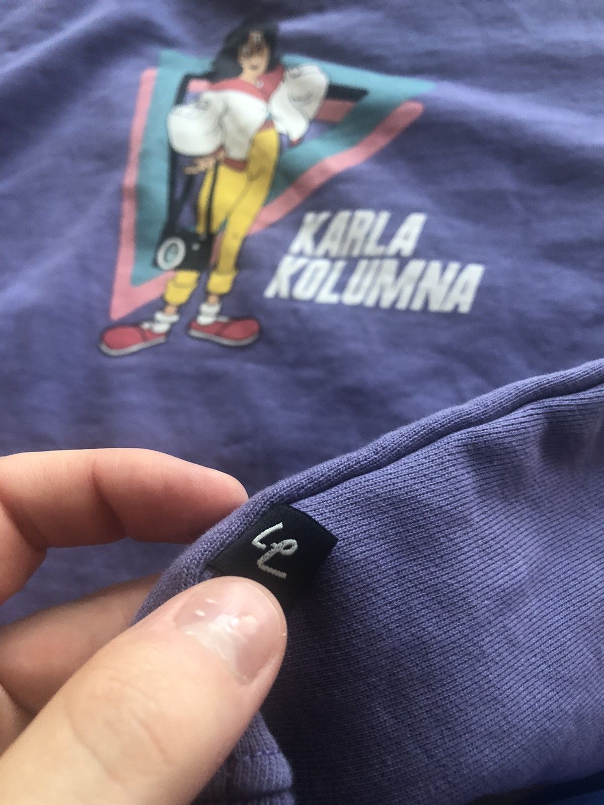 Other RARE CARTOON SERIES KARLA KOLUMNA VINTAGE CREW SWEATSHIRT Size US S / EU 44-46 / 1 - 4 Thumbnail